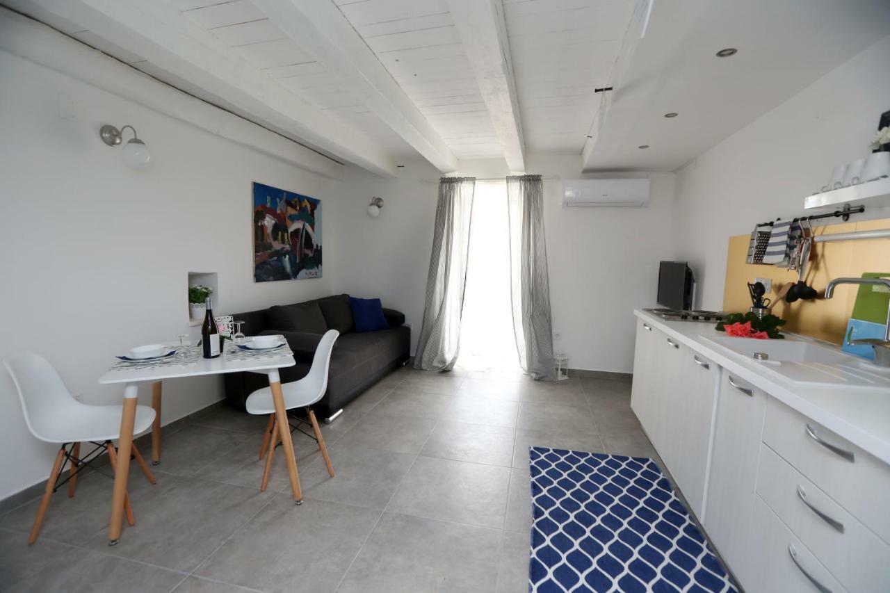 Apartament Kuce Za Odmor Brkic Lozovac Zewnętrze zdjęcie