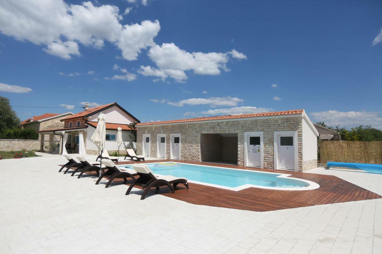 Apartament Kuce Za Odmor Brkic Lozovac Zewnętrze zdjęcie