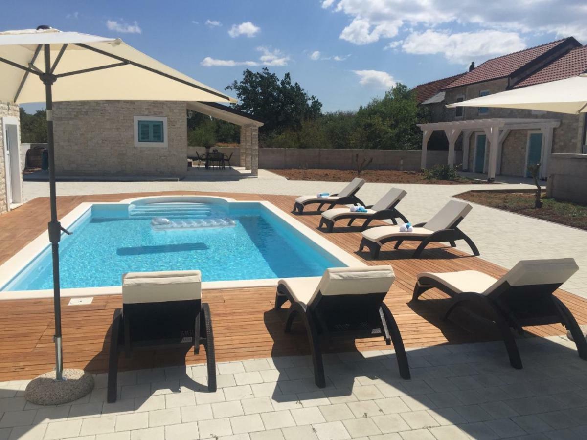 Apartament Kuce Za Odmor Brkic Lozovac Zewnętrze zdjęcie
